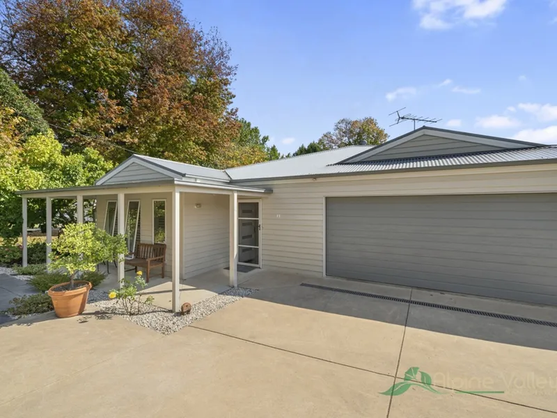 Space, practical living and luxury enhanced by the perfect location