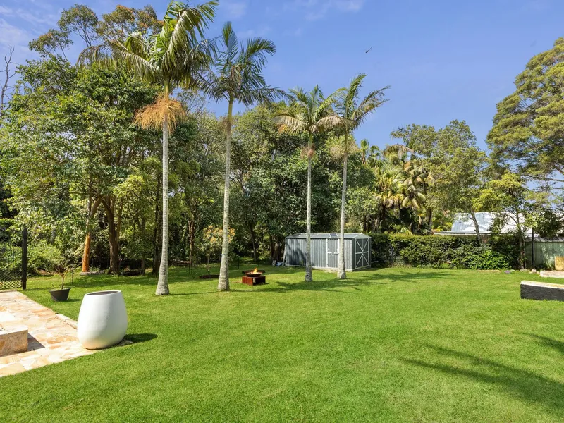 APPEALING CHARACTER HOME, LEVEL 1101 SQM SURROUNDED BY NATURE