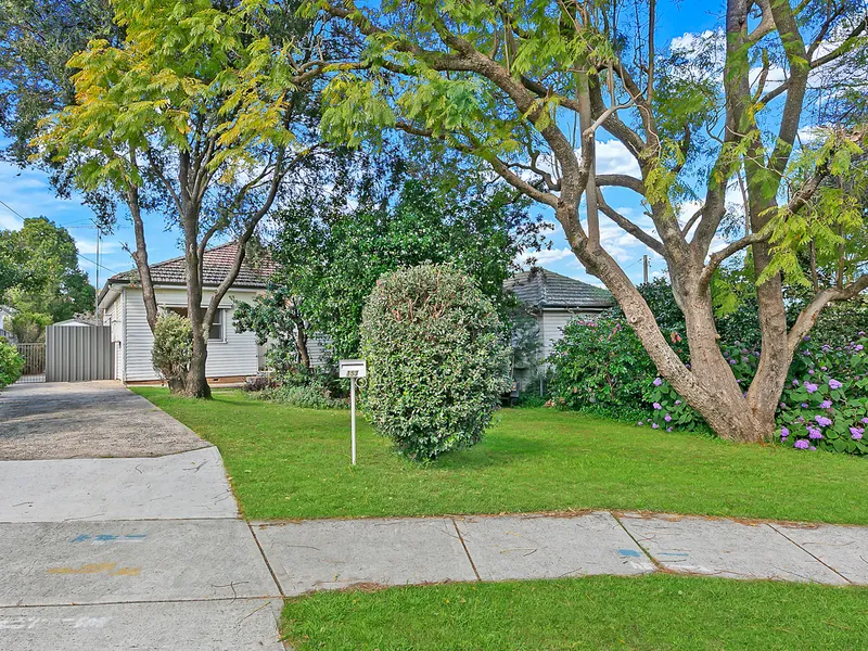 Plenty of potential | Riverside locale | 935sqm+ | 18.2m+ frontage