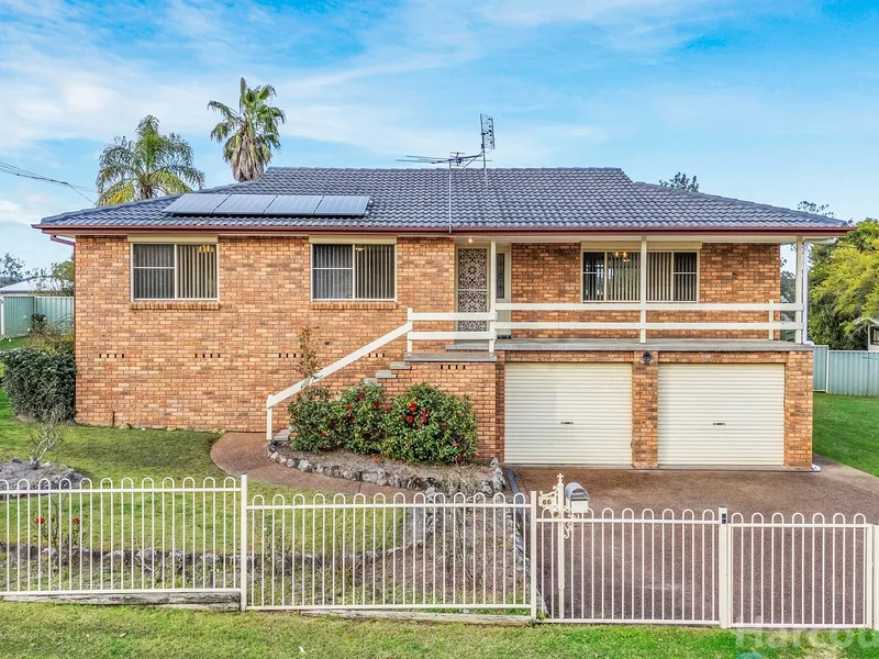 Neat & Tidy Brick Home Full of Potential!