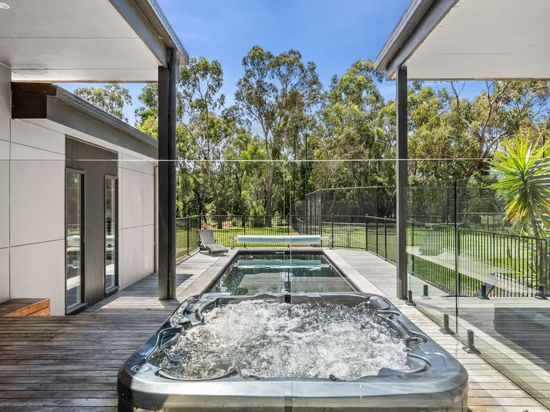 Grandeur Lifestyle for Equine Enthusiast