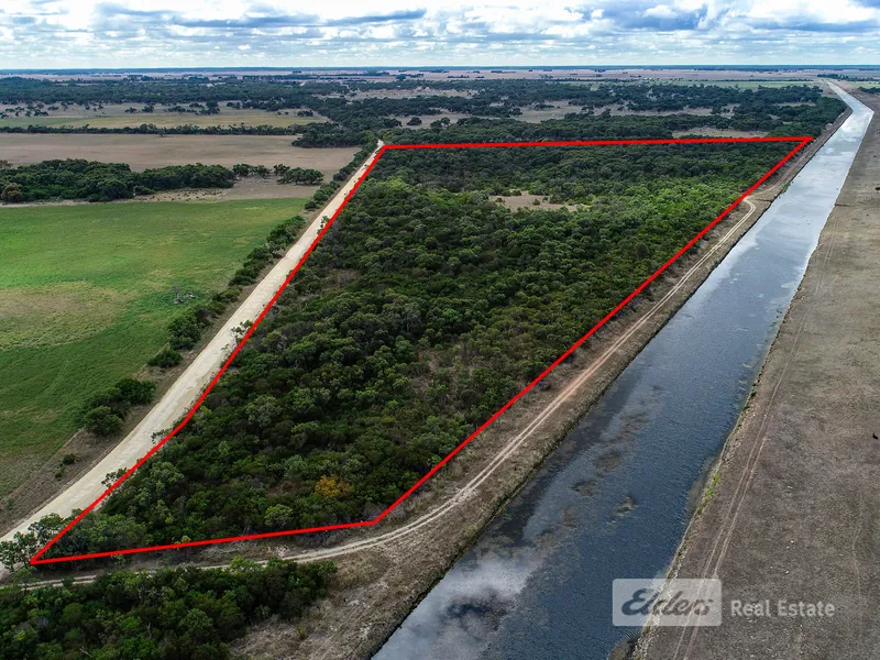 RURAL BUSH RETREAT CLOSE TO BEACHPORT – NO RATES UNTIL YOU DEVELOP