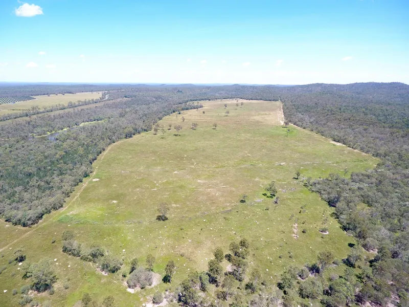 RELIABLE, FREEHOLD BREEDING & BACKGROUNDING COUNTRY