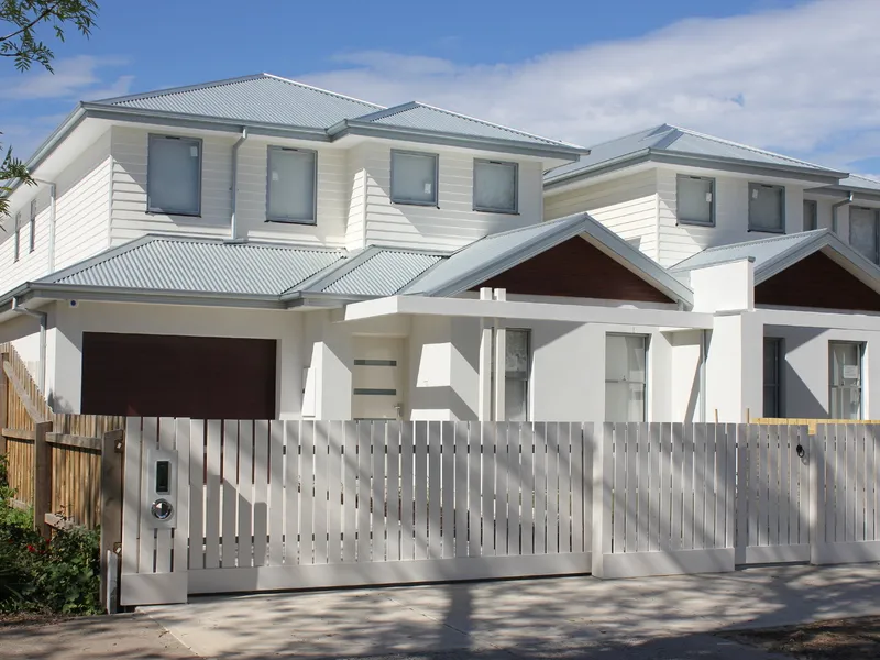 MAGNIFICENT NEWPORT ICON