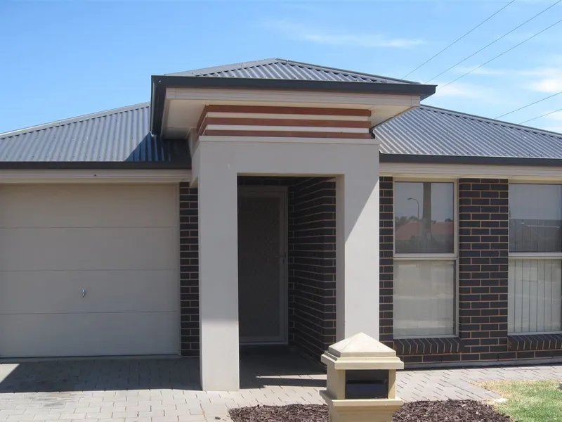 Stylish and Spacious Home on a Convenient Corner Block