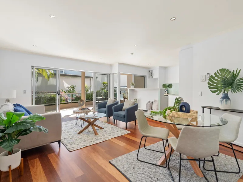 Ground Floor Unit Steps to the Beach