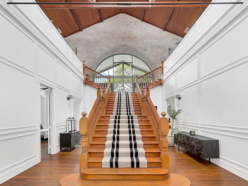 A luxurious fusion of industrial chic and leafy tranquillity in this urban warehouse conversion - DEPOSIT RECEIVED!