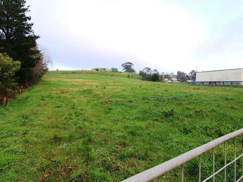 MIXED USE ZONING - 1 ACRE