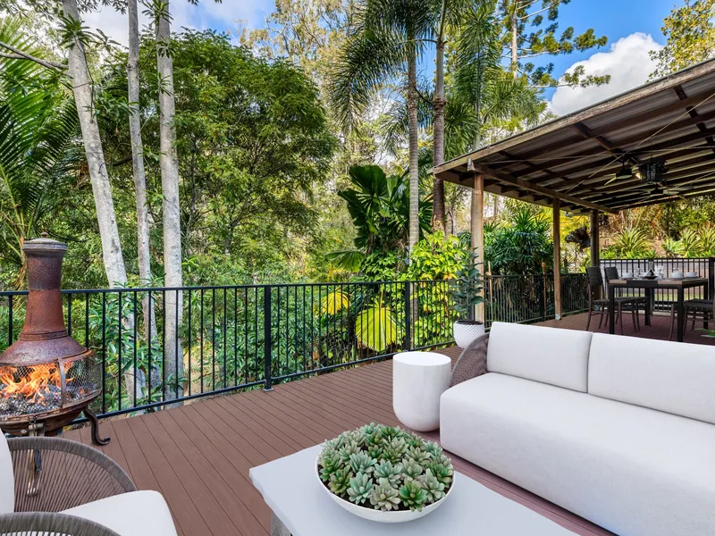 Secluded forest hideaway on 3090 sqm allotment