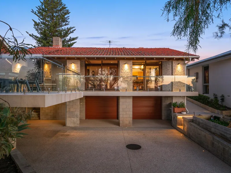 Mid-Century Marvel