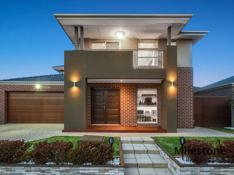 Magnificent Luxurious Entertainer By Carlisle Home in the heart of Berwick Waters !!!