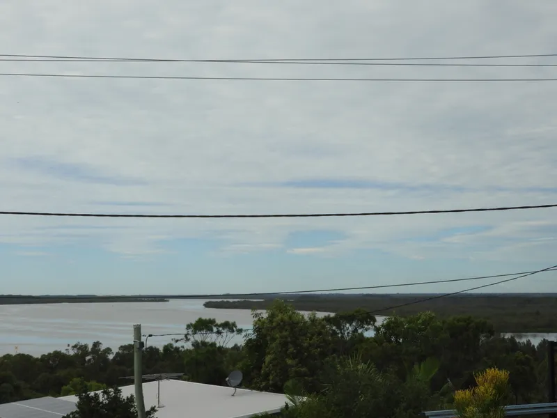 WATER VIEWS FROM STADBOKE ISALAND TO THE GOLD COAST