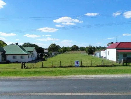 Build Your Dream Home or Subdivide….Your Choice