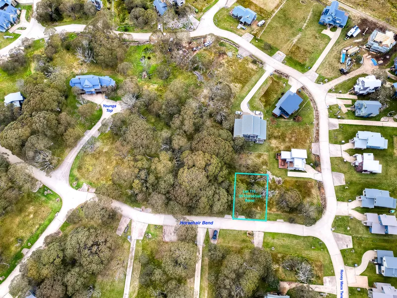 Picturesque north facing Alpine block