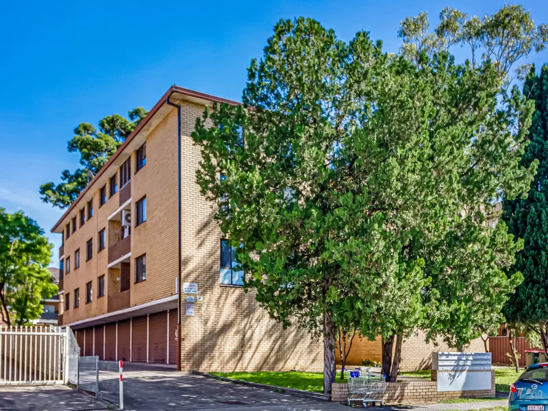 WALKING DISTANCE TO LIVEPROOL CBD