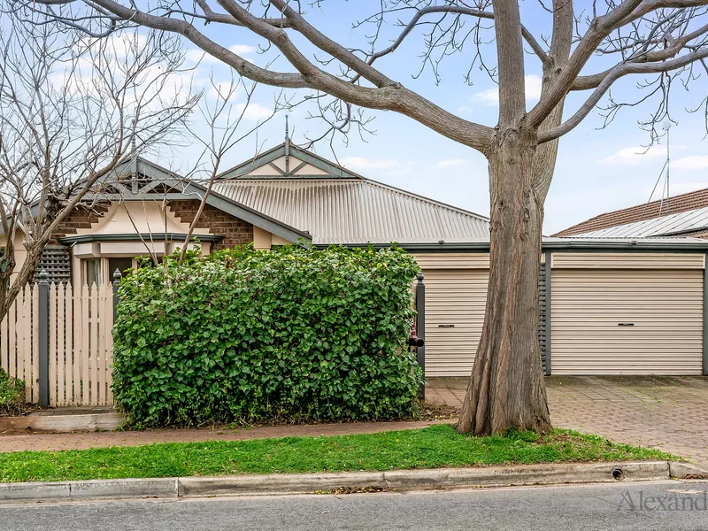 Deceased Estate - Exceptional living in tranquil Oakden.