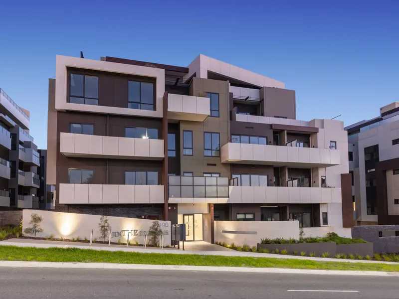 Brand New Apartments Opposite The Pines