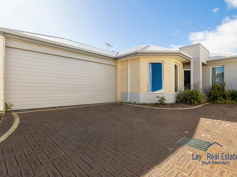 Spacious Rear 3 Bed 2 Bath Home Minutes to River!