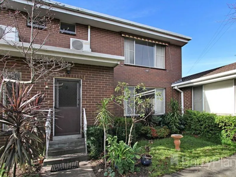 LOCATION! LOCATION! LOCATION!