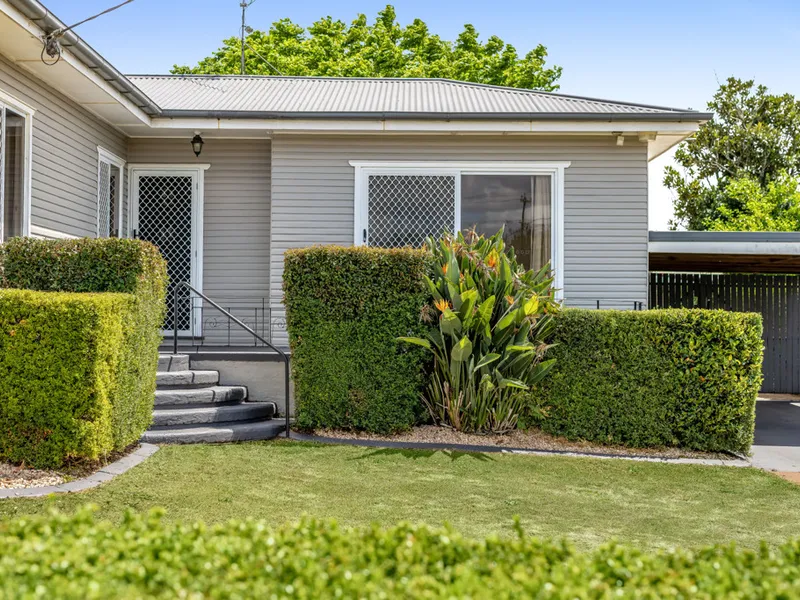 Renovated 3-Bedroom Family Home in Harristown With a Shed
