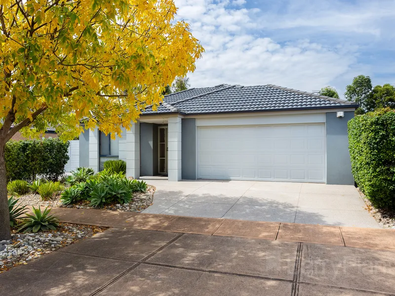 Sensational Property in a Picture Perfect Location on 576m2 land (approx.) 