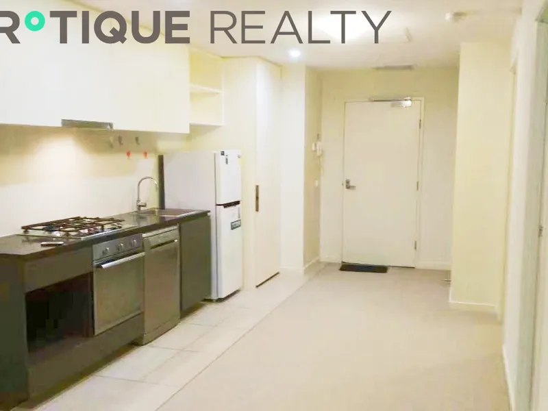 Furnished 2B1B Apartment | Collins Tower | In City Precinct