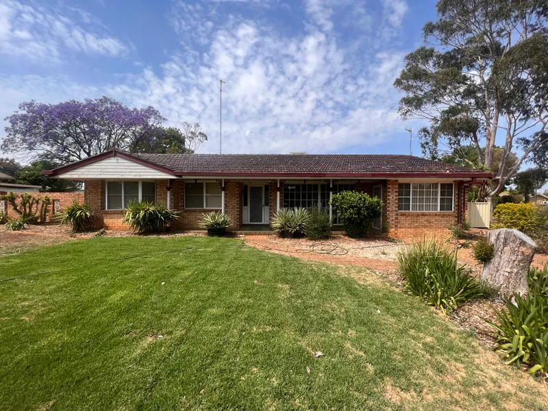 Newly refurbished Family Home with Granny Flat