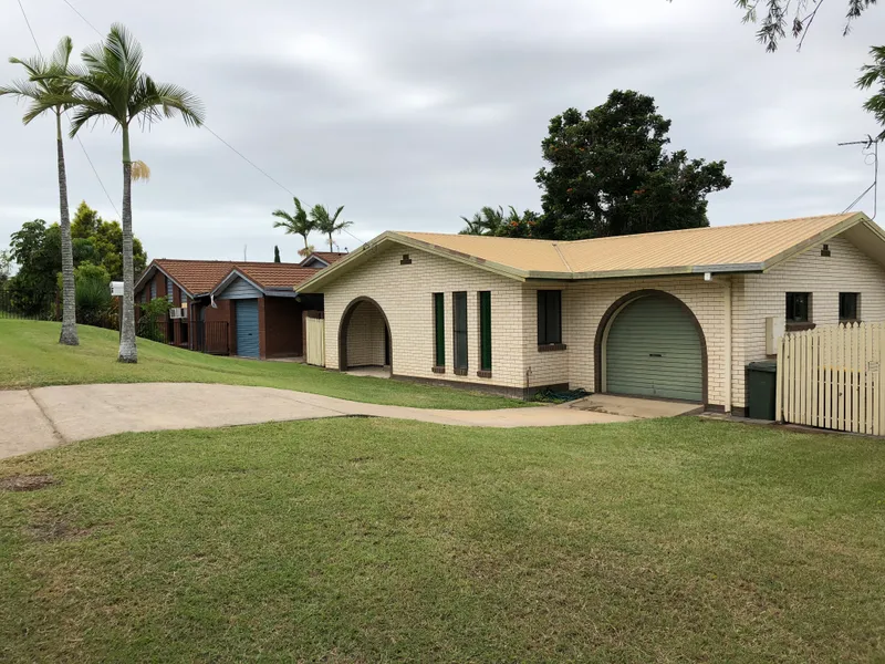 TIDY LOWEST BRICK HOME