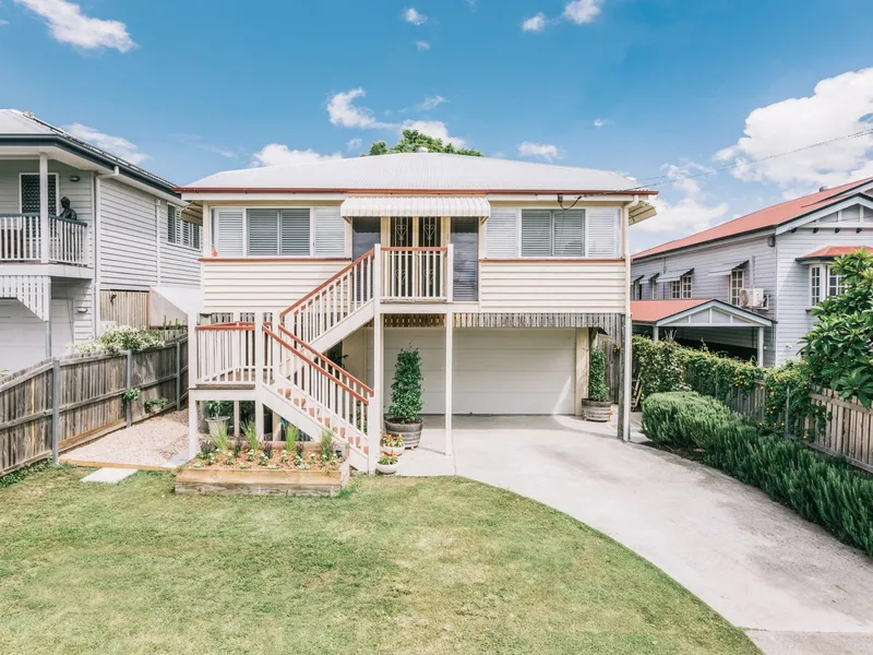 Low Maintenance, Convenient Location