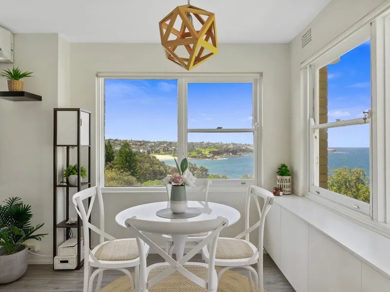 BREATH-TAKING OCEANFRONT VIEWS OF COOGEE BEACH AND SEA