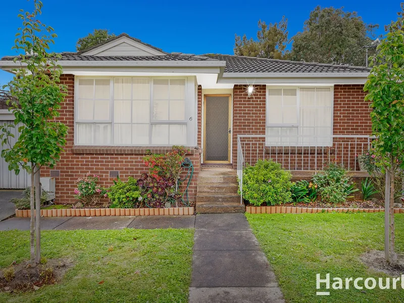 Many Features For Nesters Or Investors