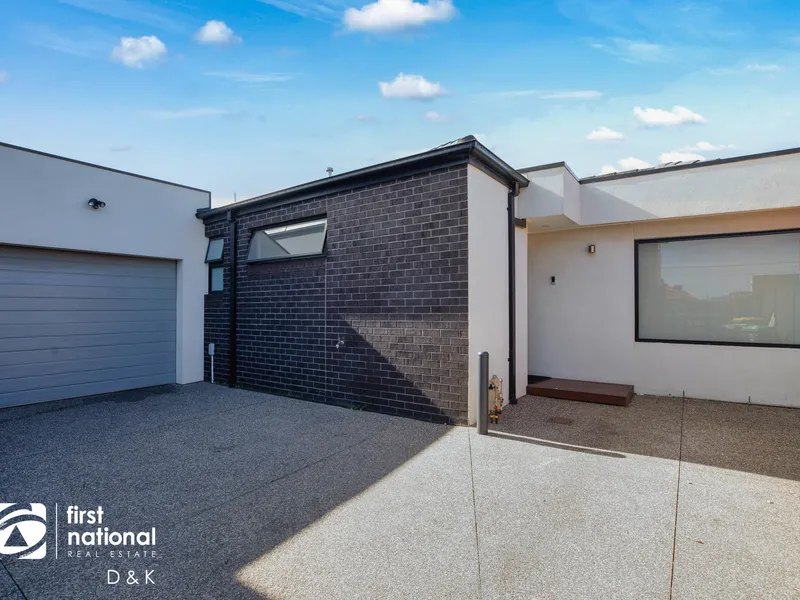 Executive Modern Living