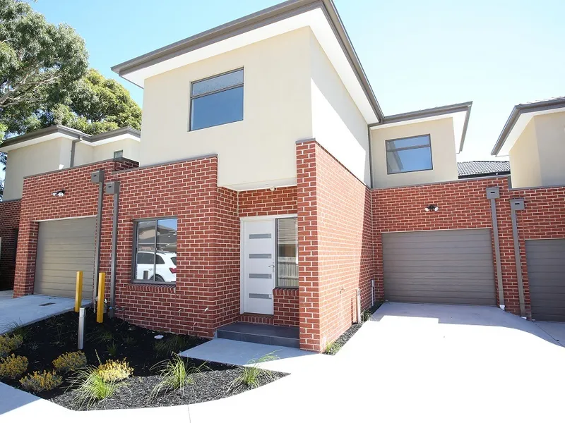 Modern Three Bedroom Townhouse
