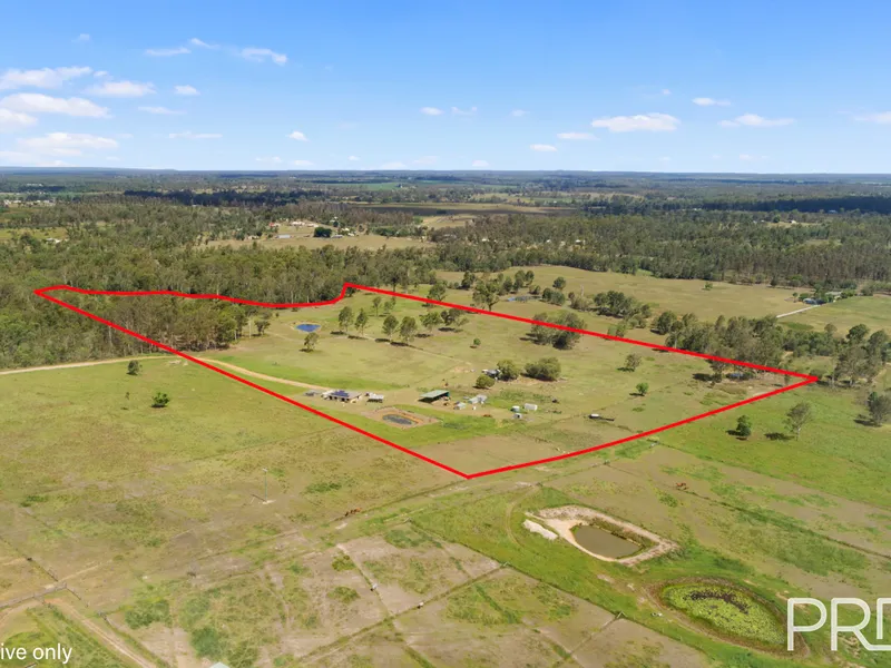 40 Acres*, Family Home, Creek Frontage