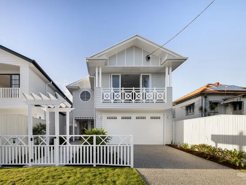 WILLOW - Coastal Queenslander