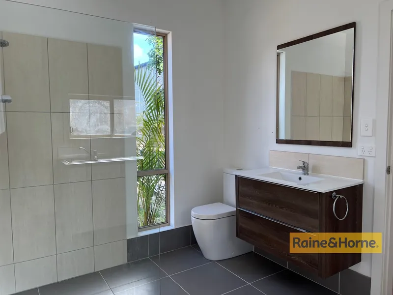 MODERN 1 BEDROOM CABIN