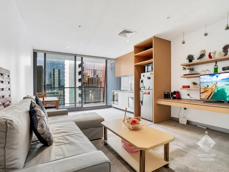 Furnished One-Bedroom Apartment within walking distance to Flinders Station