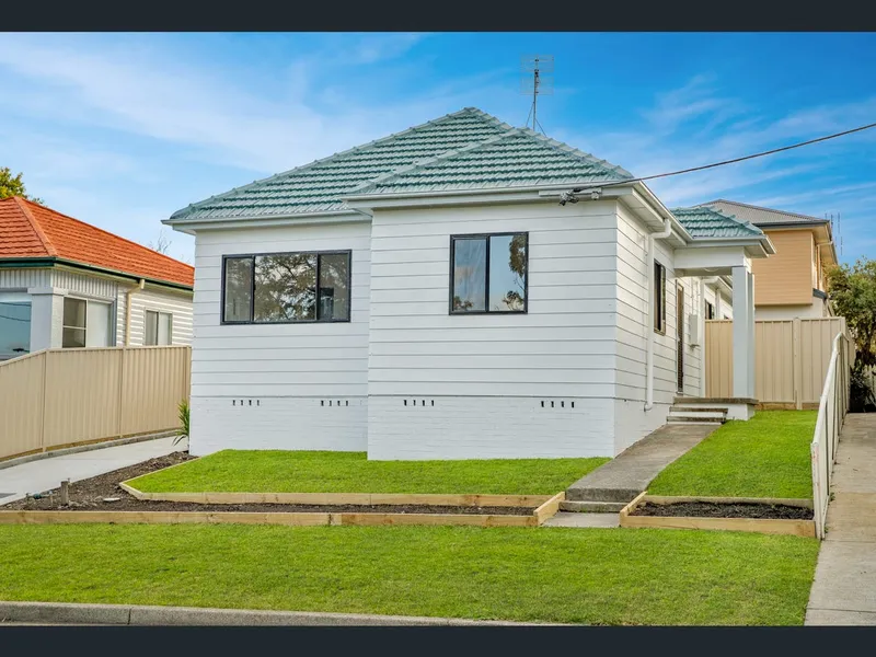 Fully renovated weatherboard and tile home