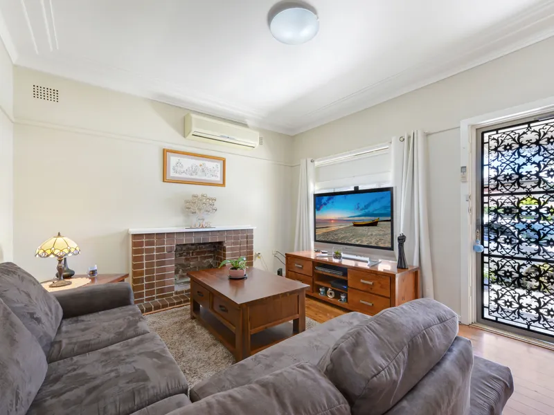 Cozy Family Home In Prime Location