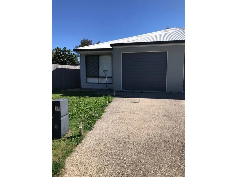 Tidy unit. Fully fenced yard Do not Miss out