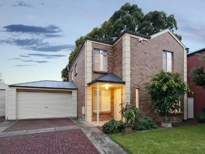 Low Maintenance 4 Bedroom Family Home