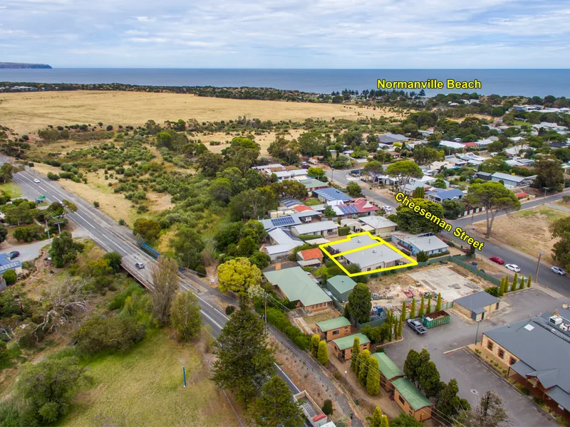 2 Modern Villa's in a Prime Central Location!