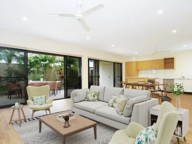 Spacious, Private, Low Maintenance, Tropical Oasis!