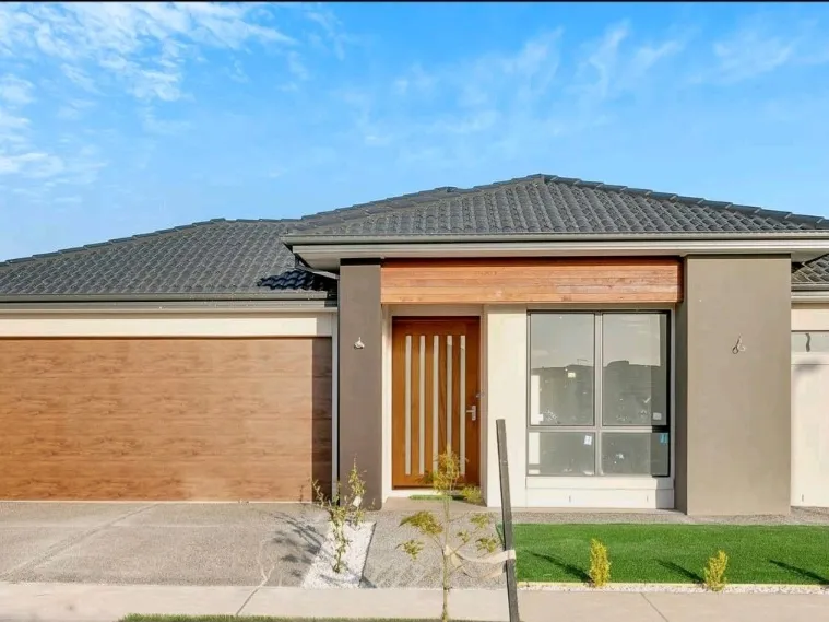 Brand New House on Prime location of Beveridge with Double Ensuite and Kitchen