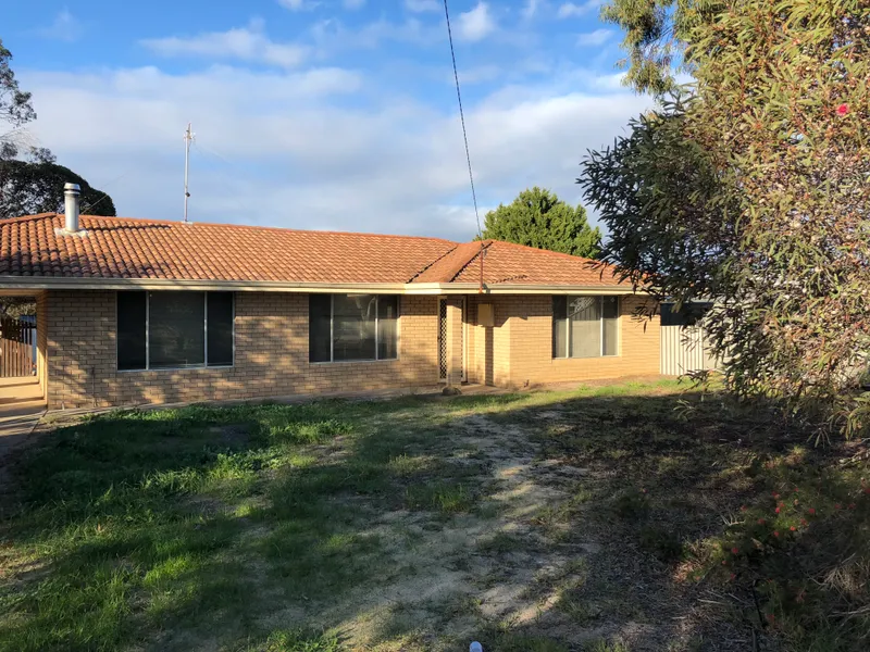 Solid Brick and Tile Family Home with Country Veiws
