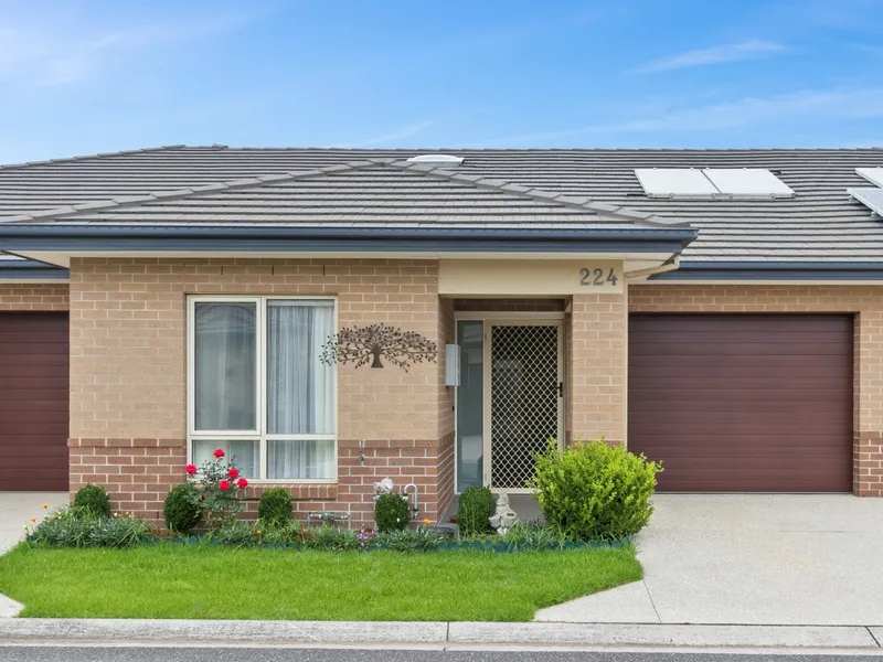 Retire in Style at Woodlands Park