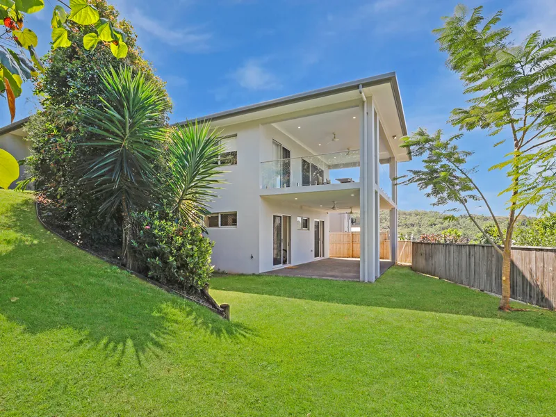 Modern upper Kanimbla home