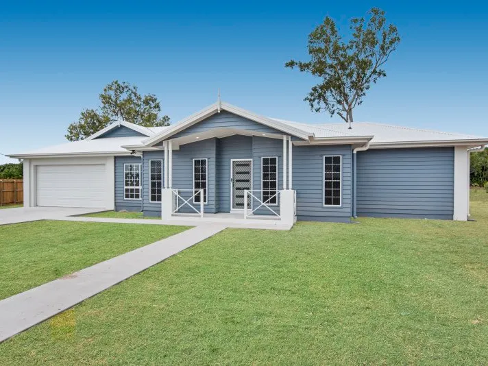 Acreage living at Arise Estate!