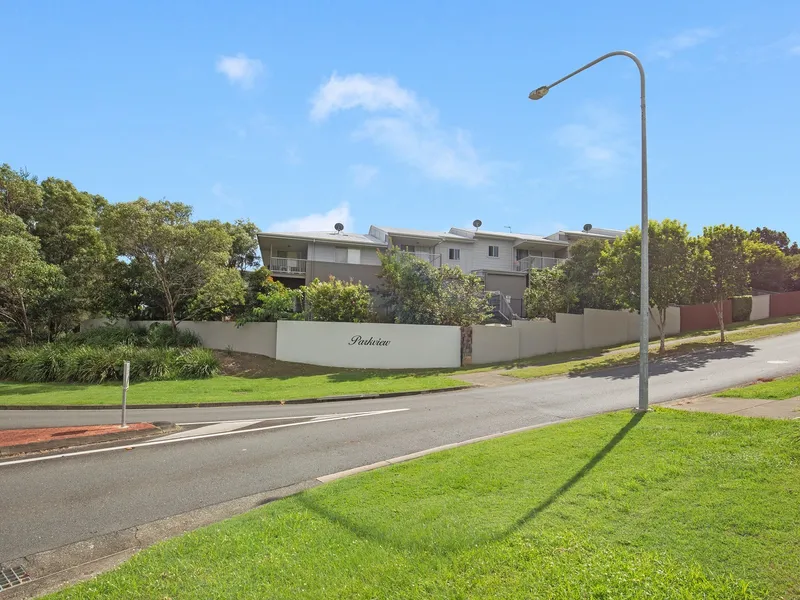 $600 per week well presented 3 bedroom townhouse