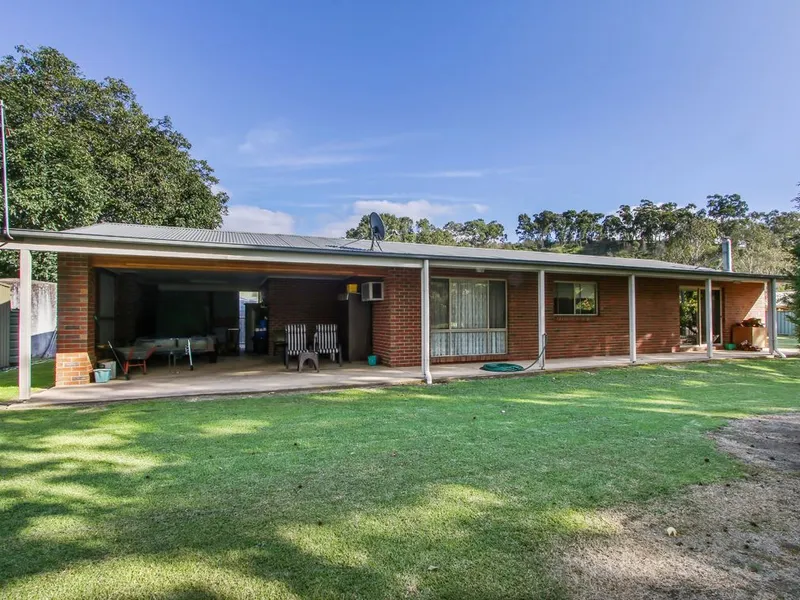 Lind Avenue Tree Change in Dargo